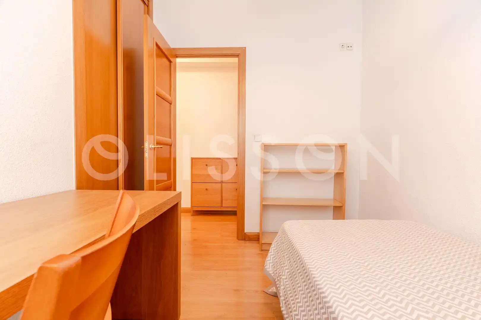 Habitación de Piso en venta en Madrid con Aire acondicionado y Trastero