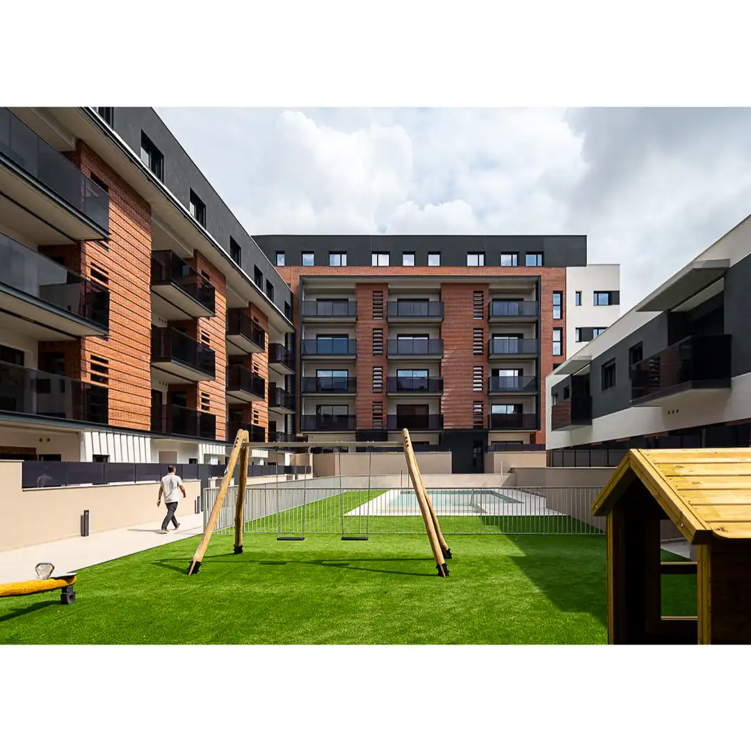 Vista exterior de Planta baja en venta en Granollers con Aire acondicionado, Calefacción y Jardín privado