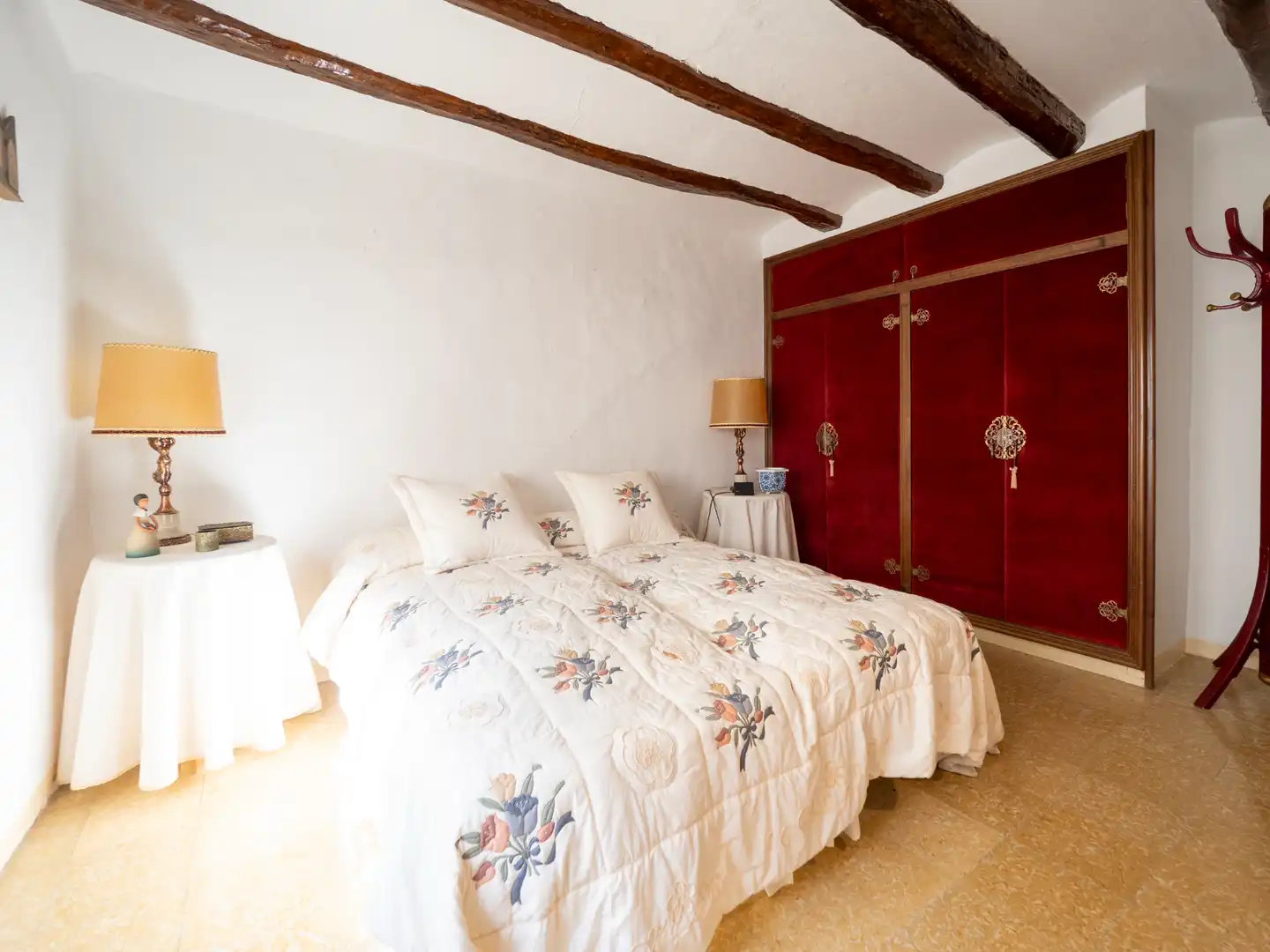 Habitación de Casa o chalet en venta en Torrelles de Foix con Jardín privado, Terraza y Amueblado