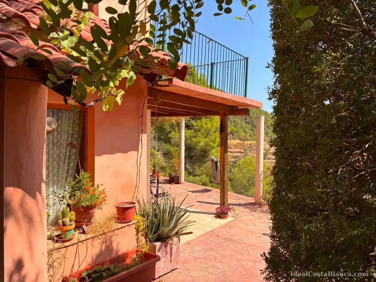 Maison rustique avec terrasse à vendre à DISEMINADOS 6 Polígono 2 Parcela 90 SOLANA.