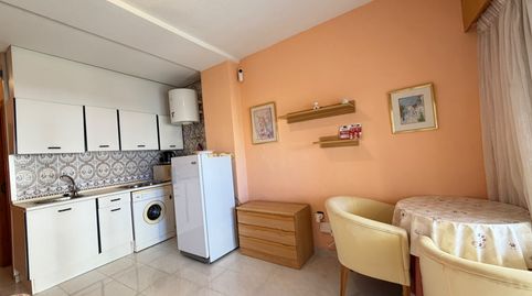 Foto 2 de Piso en venta en Calle Paralela Estocolmo, Zona Playa de los Locos, Torrevieja