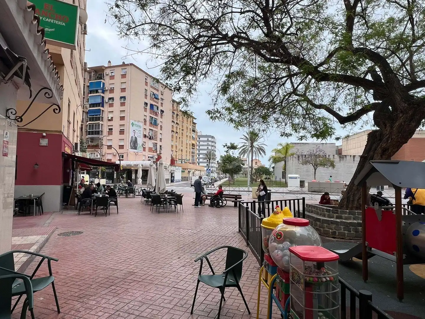 Vista exterior de Local en venta en Málaga