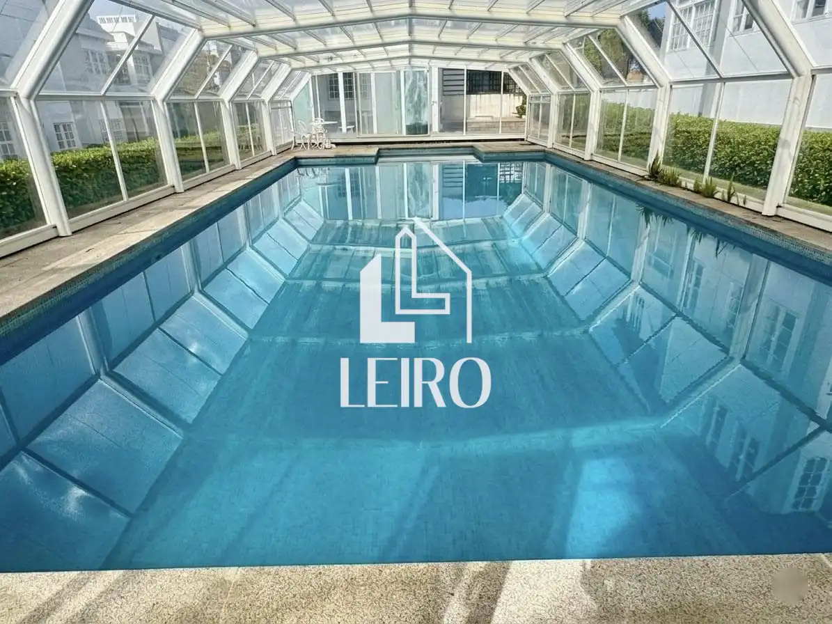 Piscina de Casa o chalet en venta en A Illa de Arousa  con Calefacción, Jardín privado y Parquet