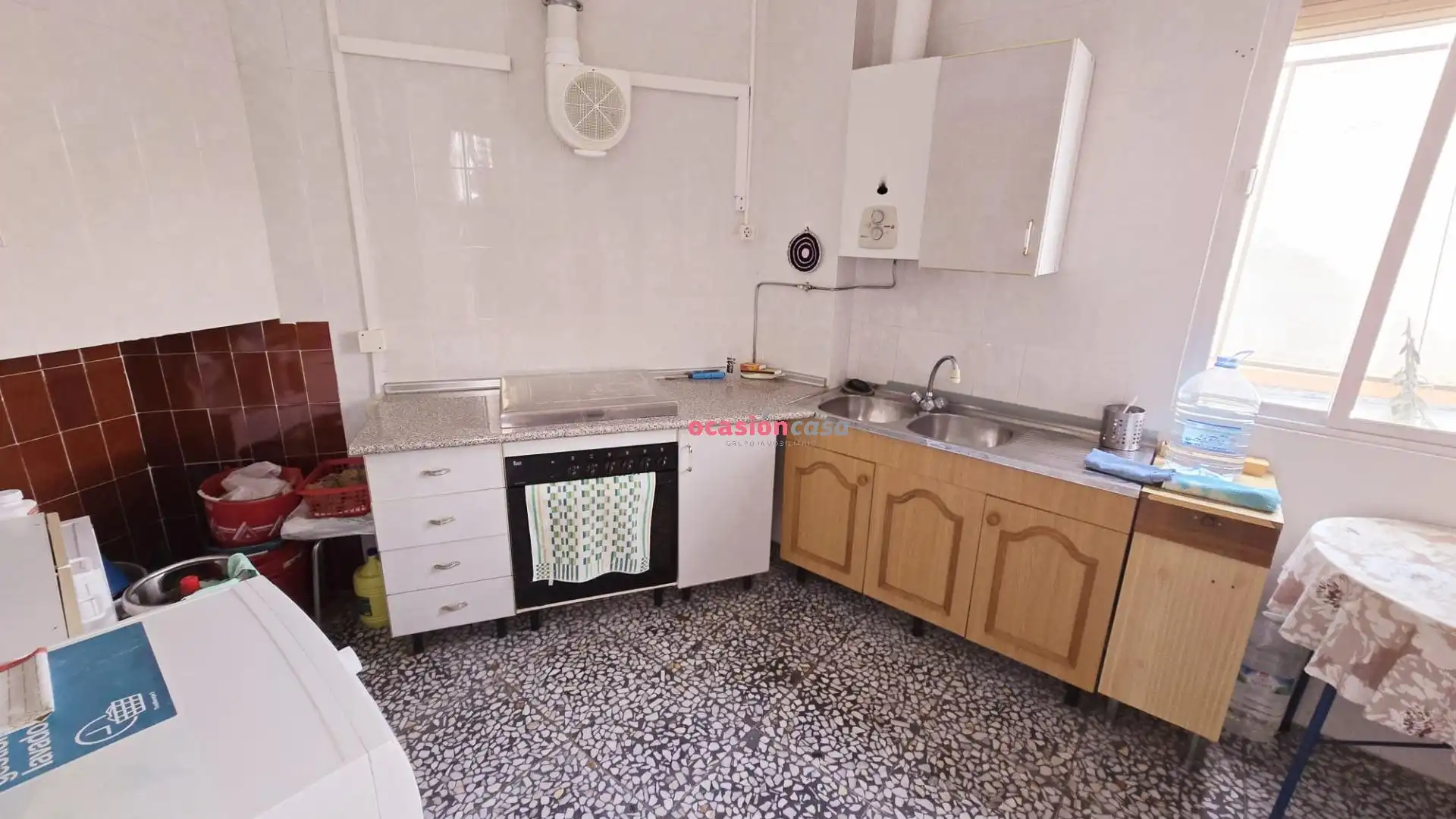 Kitchen of Houses for sale in El Viso