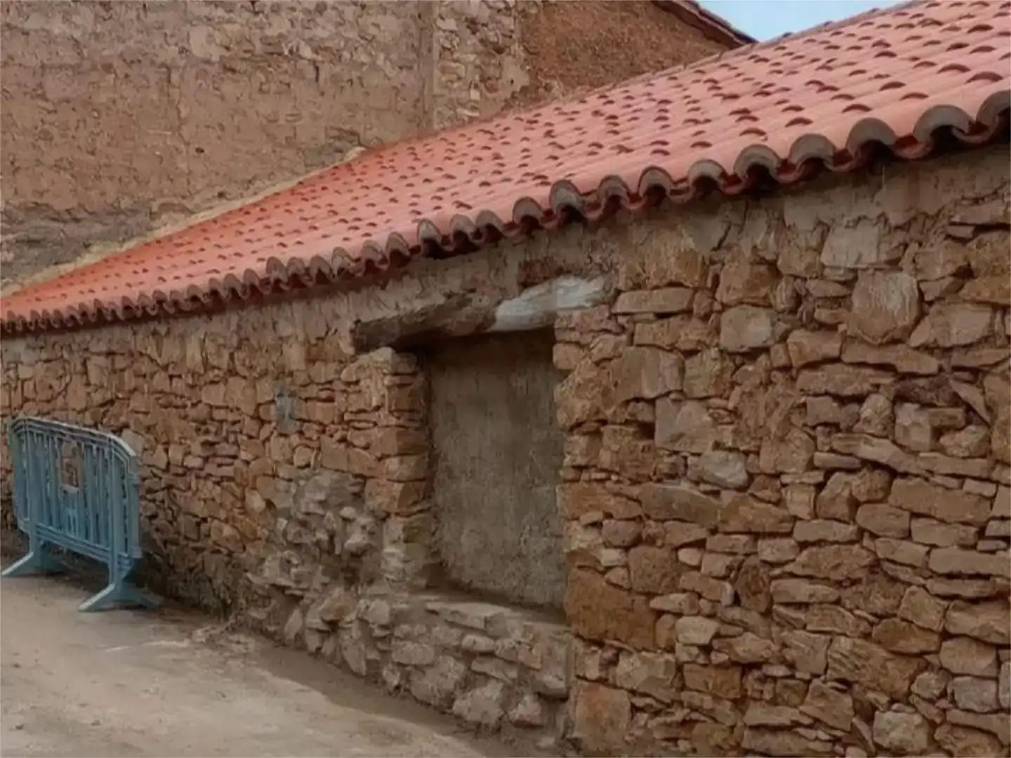 Exterior view of Country homes for sale in Aliaga, Teruel