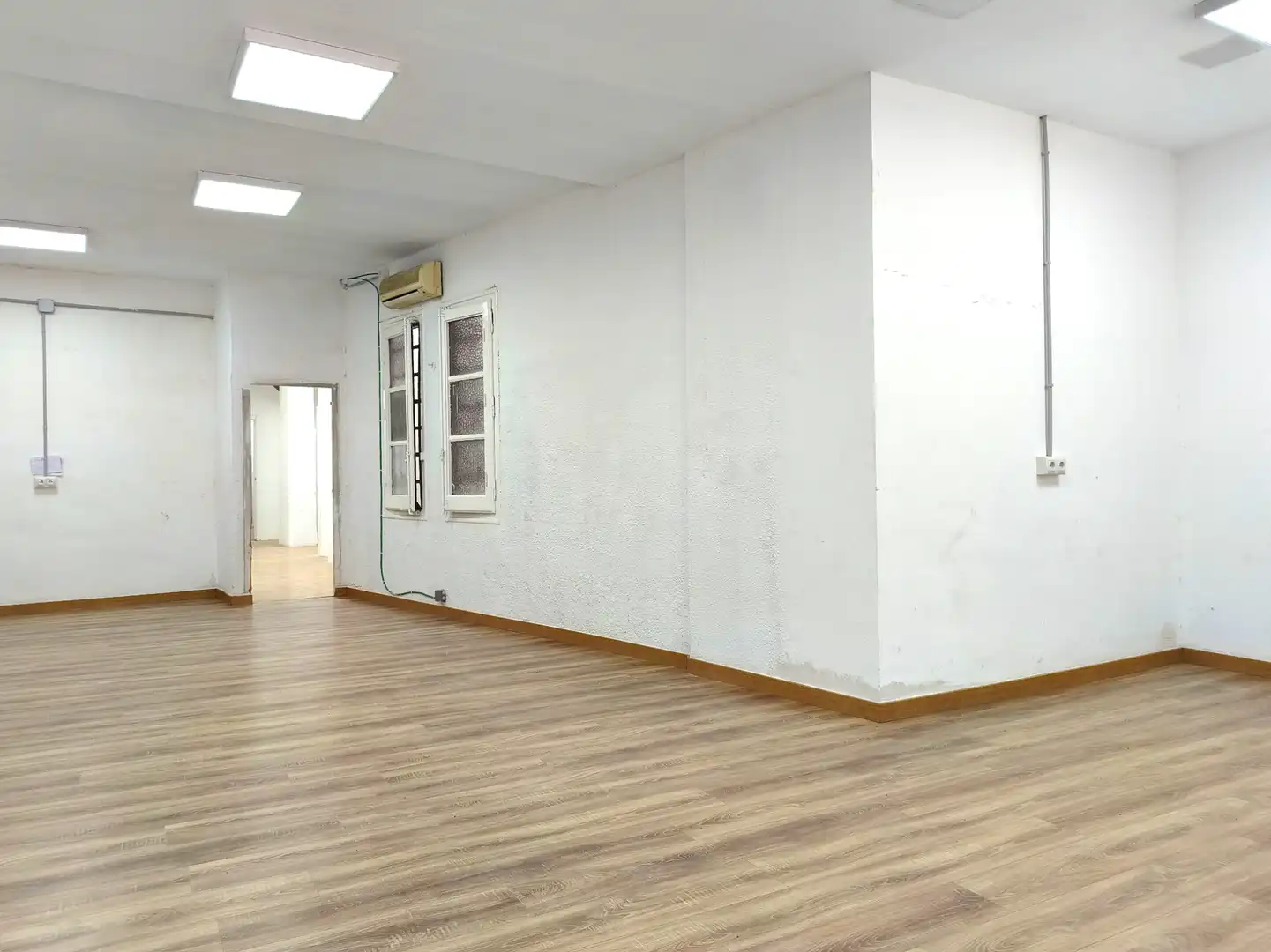 Local de lloguer en Zaragoza amb Aire condicionat i Parquet