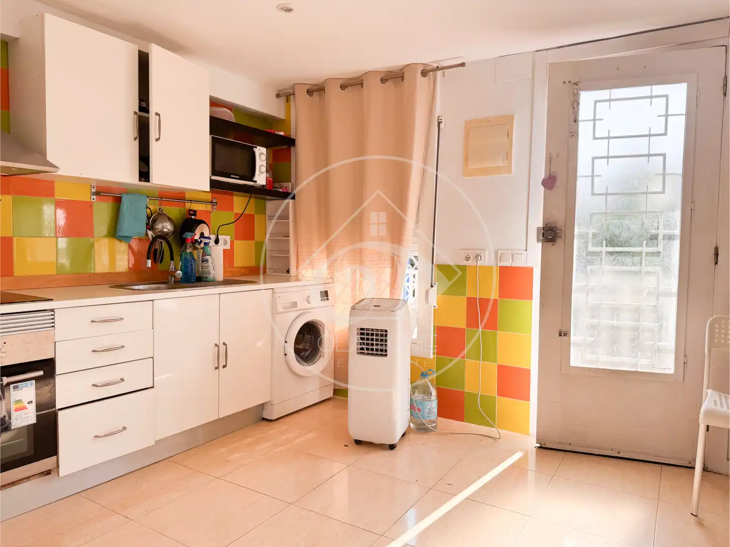 Cocina de Estudio en venta en Sitges con Amueblado, Horno y Microondas