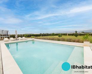 Piscina de Finca rústica en venda en Sa Pobla amb Aire condicionat, Calefacció i Jardí privat