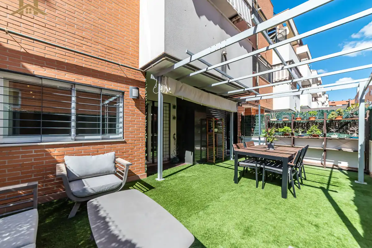Terraza de Piso en venta en Arroyomolinos (Madrid) con Calefacción, Jardín privado y Terraza