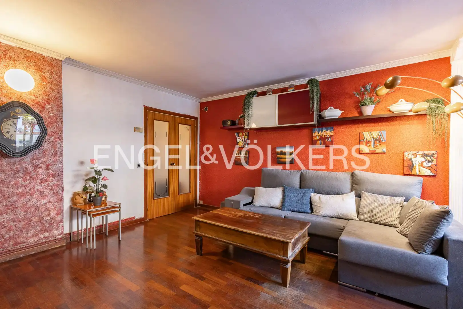 Wohnzimmer von Wohnung zum Verkauf in Molins de Rei mit Klimaanlage, Heizung und Parkett