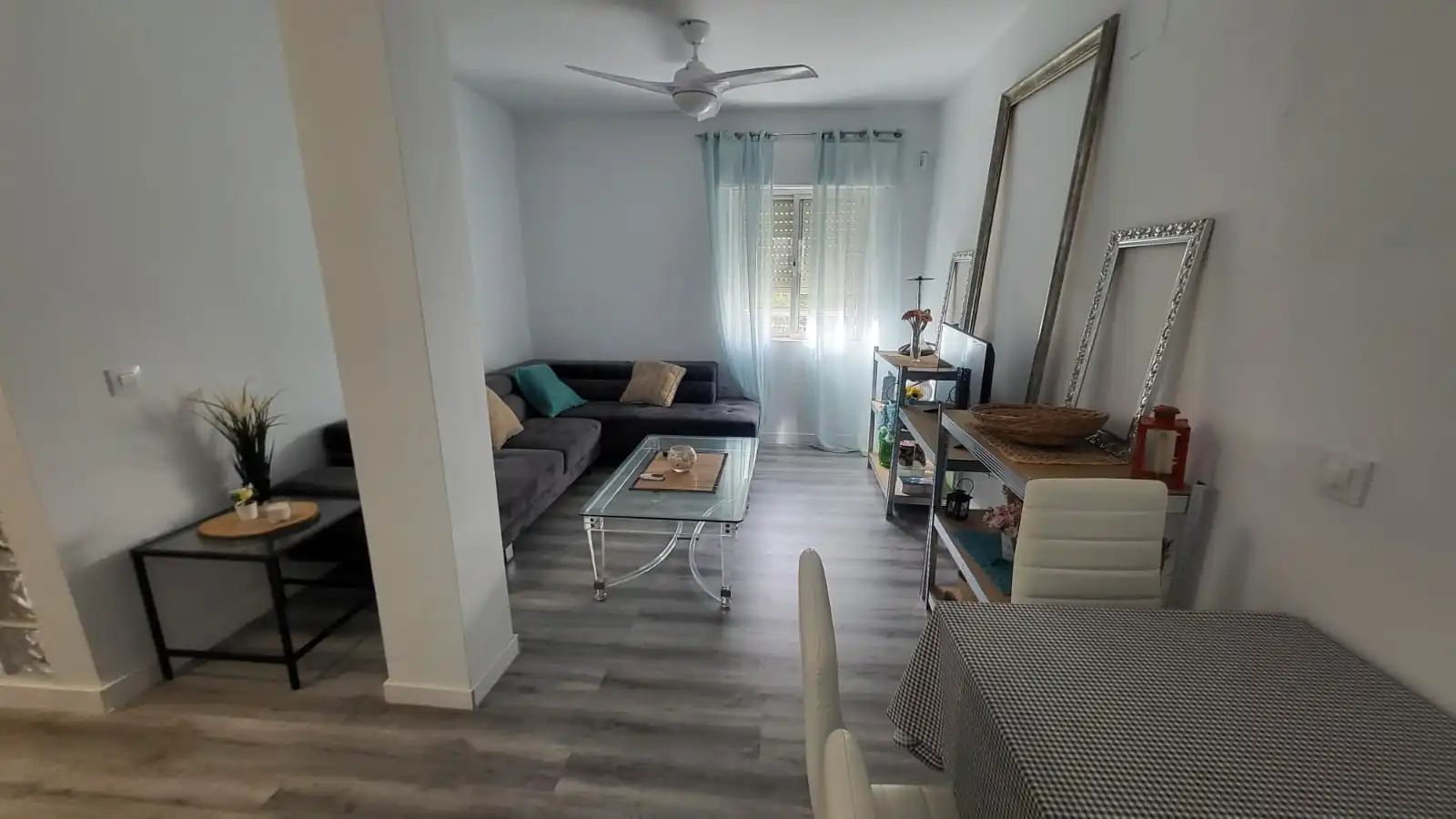 Apartments for rent in Calle Virgen de los Remedios, El Juncal - Vallealto