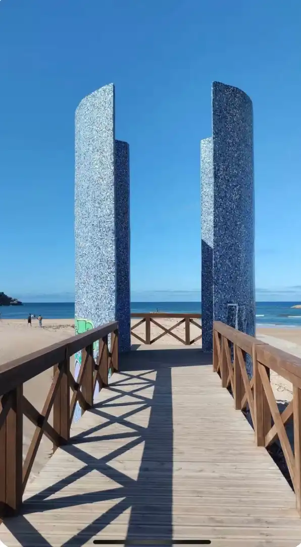 Vista exterior de Piso en venta en Suances con Calefacción, Amueblado y Lavadora