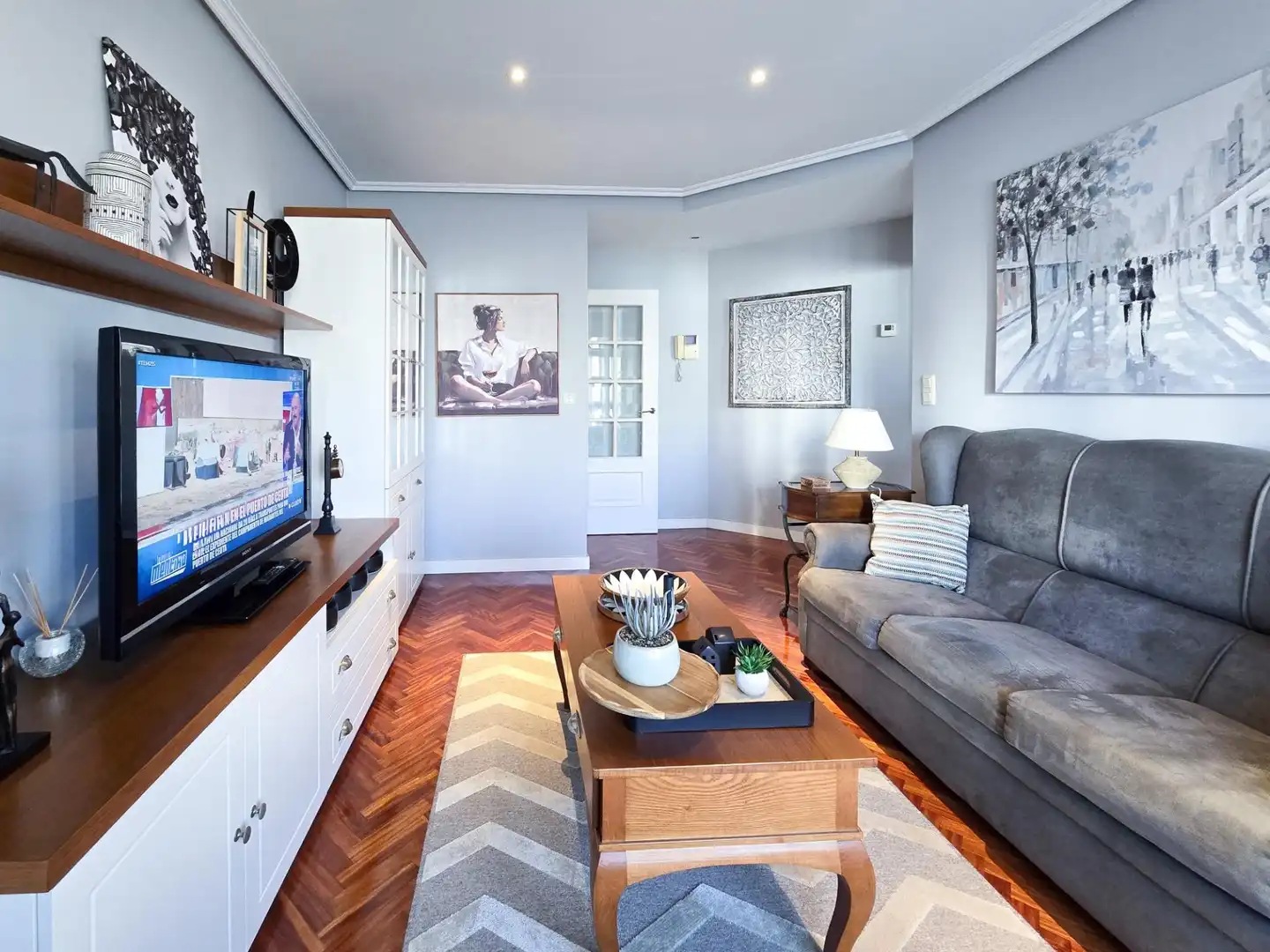 Flat with lift for sale in Calle LUIS QUINTAS GOYANES, imagen 2