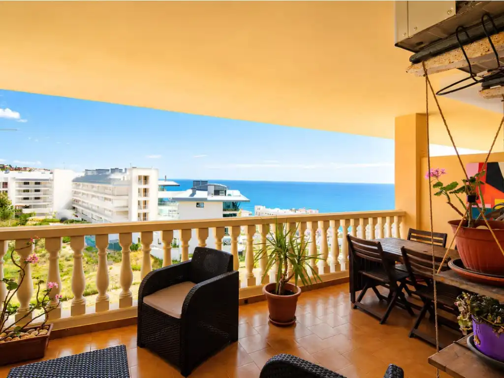 Terrassa de Pis en venda en Fuengirola amb Aire condicionat, Jardí privat i Terrassa