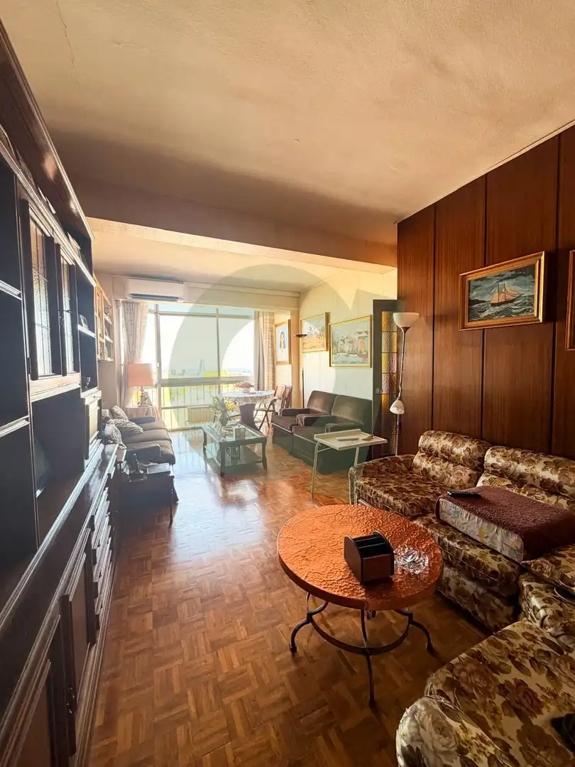 Sala d'estar de Àtic en venda en Barcelona amb Calefacció