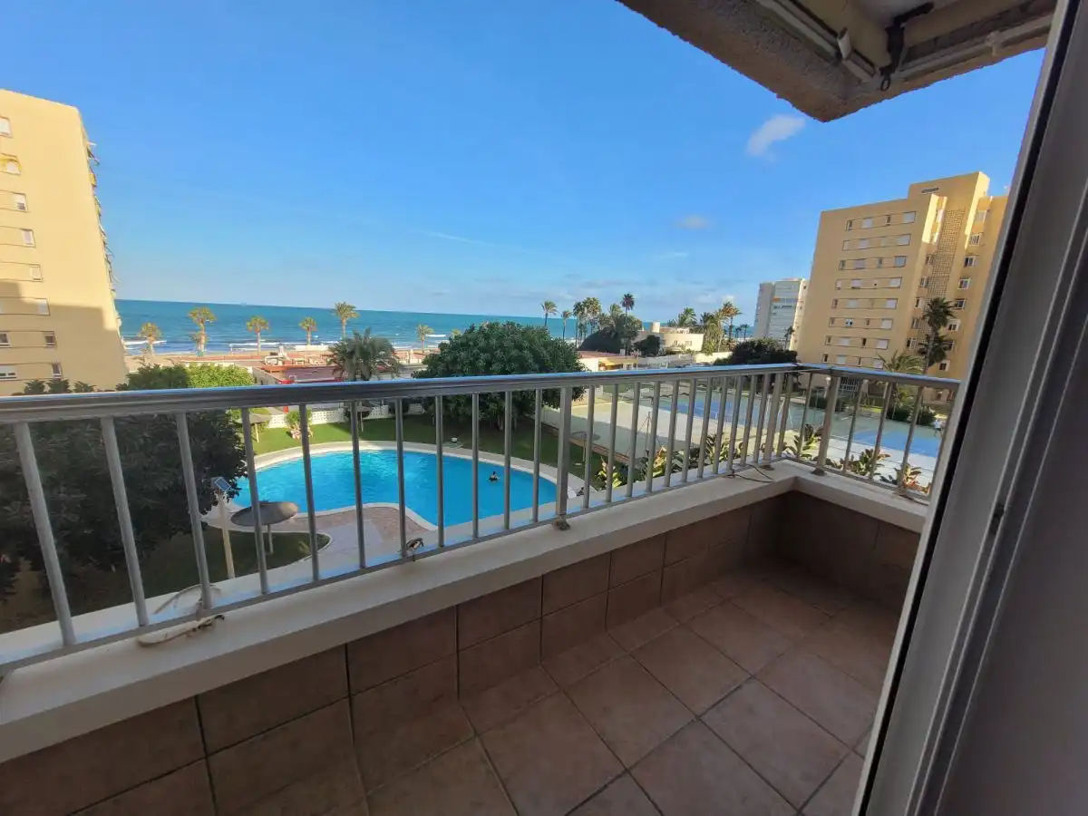 Apartament amb piscina de lloguer a Calle del Músico Agustín Bertomeu, imagen 2