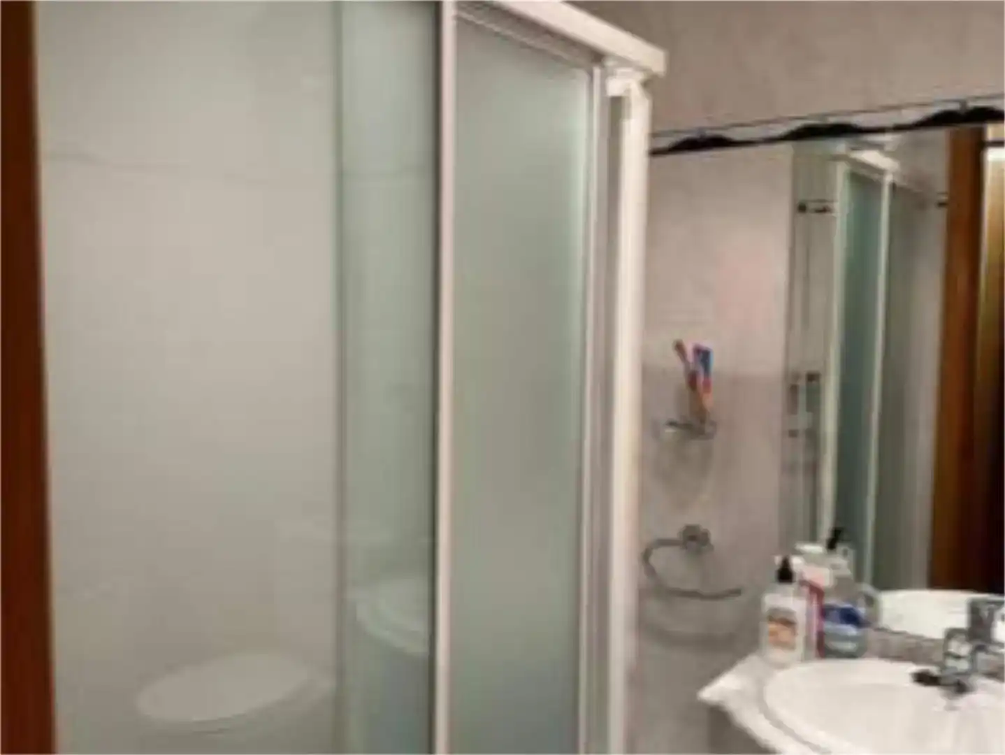 Bany de Pis per a compartir en Pozuelo de Alarcón amb Aire condicionat, Parquet i Piscina