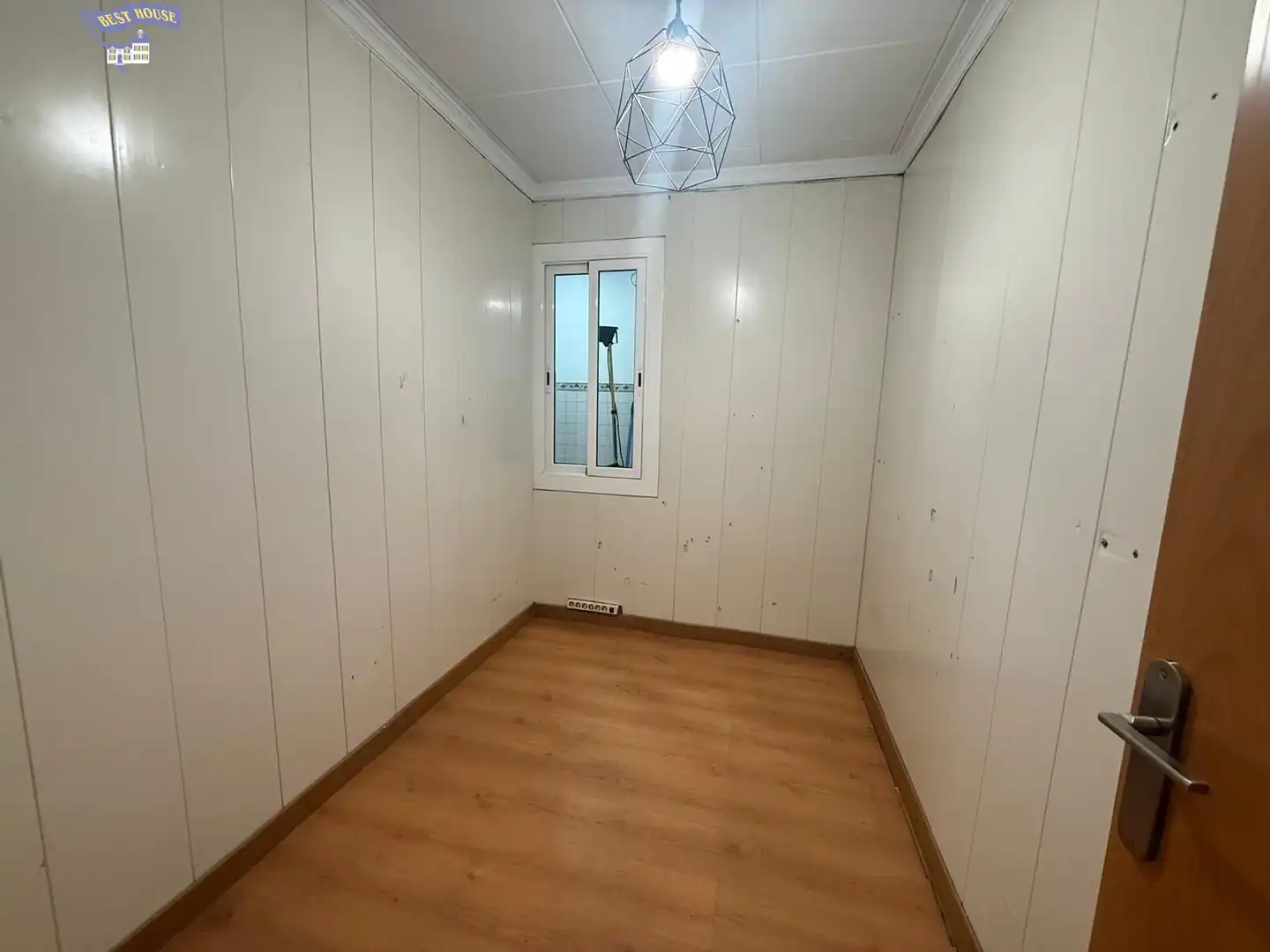 Dormitori de Planta baixa en venda en Ripollet amb Parquet