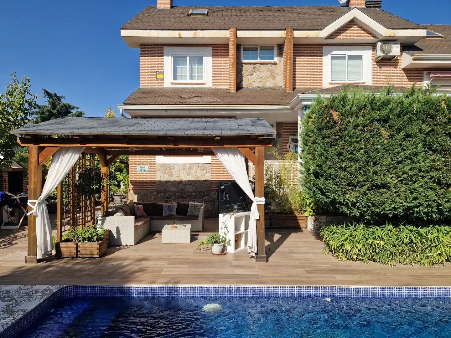 Xalet amb piscina en venda a Calle los Altos 10