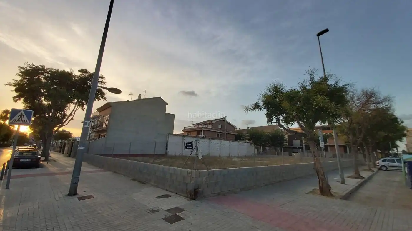 Wohnbaugrundstück zum Verkauf in Carrer del Doctor Fleming 6