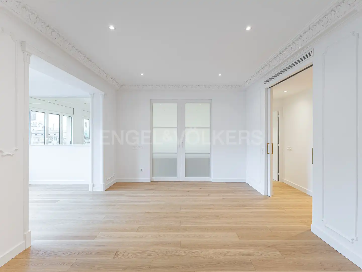 Wohnung zur Miete in Barcelona mit Klimaanlage, Heizung und Parkett