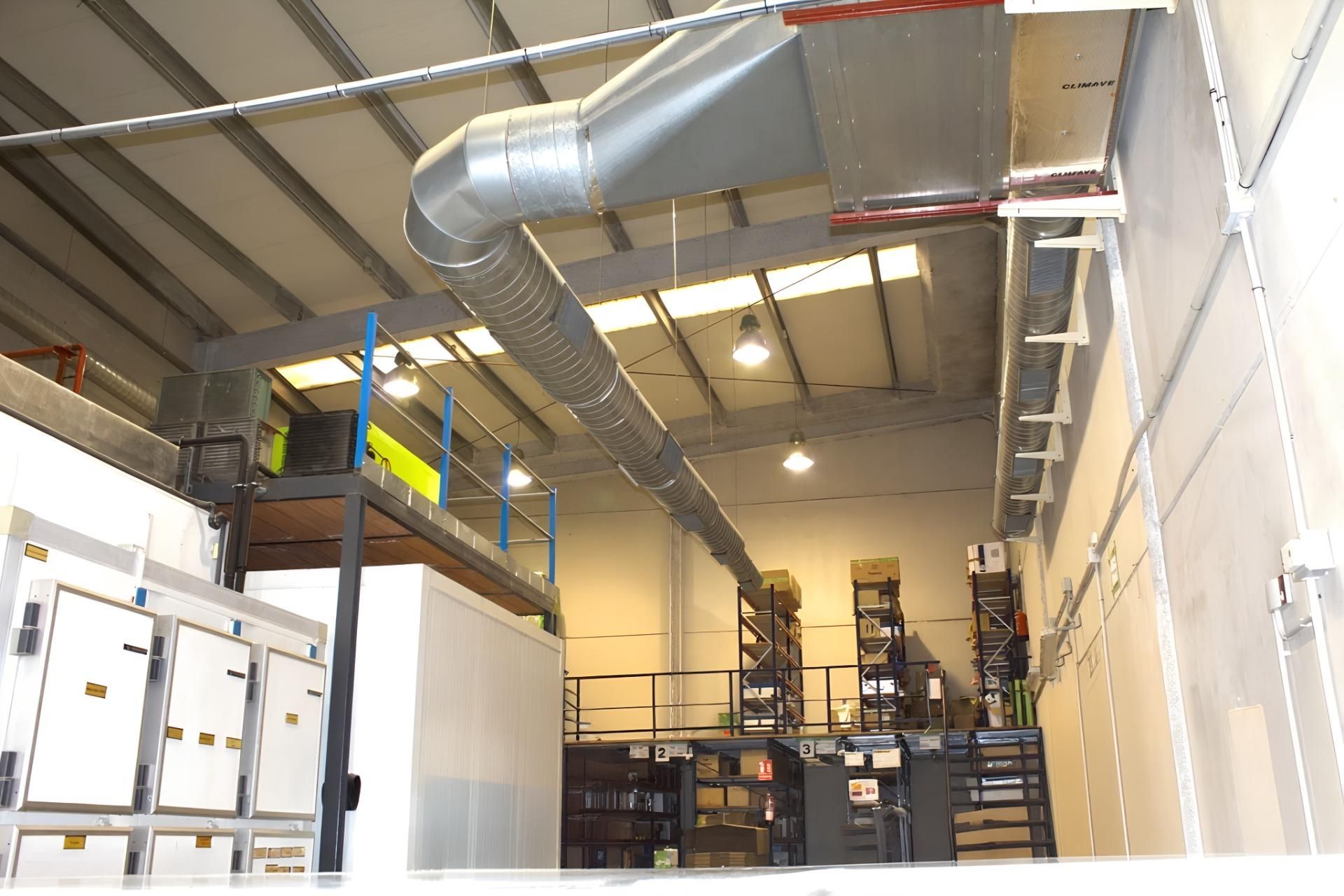 Industrial buildings for sale in Alcalá de Guadaira