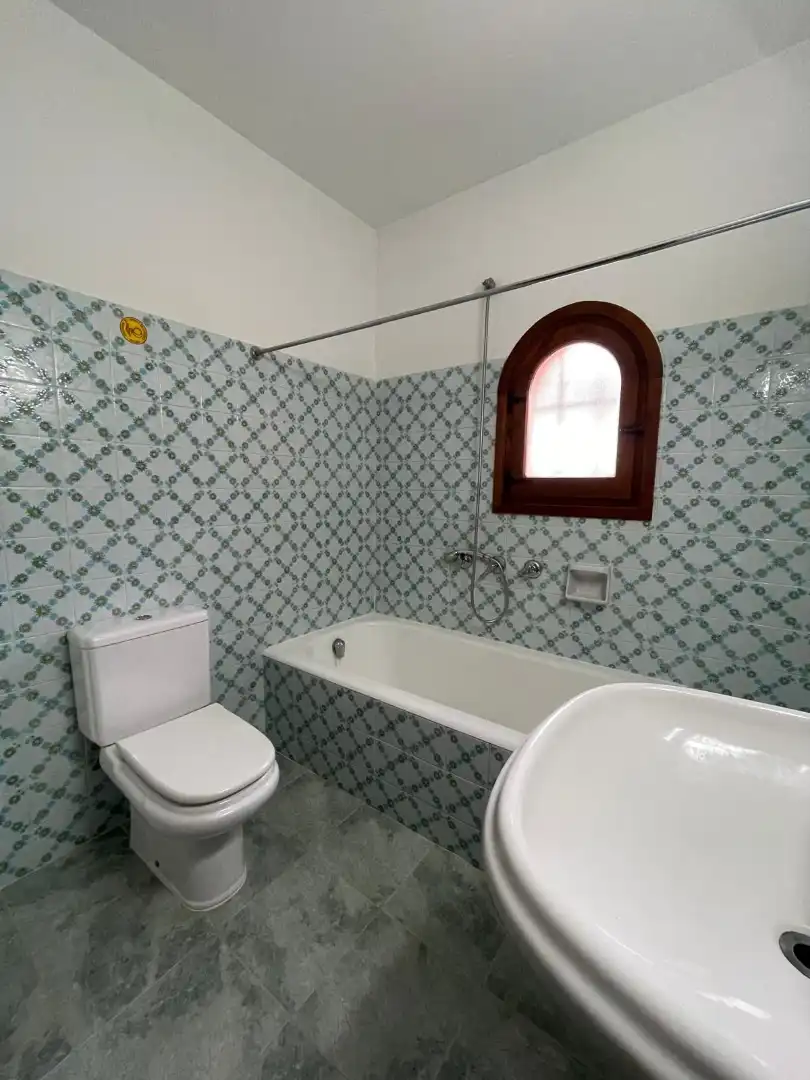 Bany de Casa o xalet en venda en Calpe / Calp amb Aire condicionat, Jardí privat i Terrassa