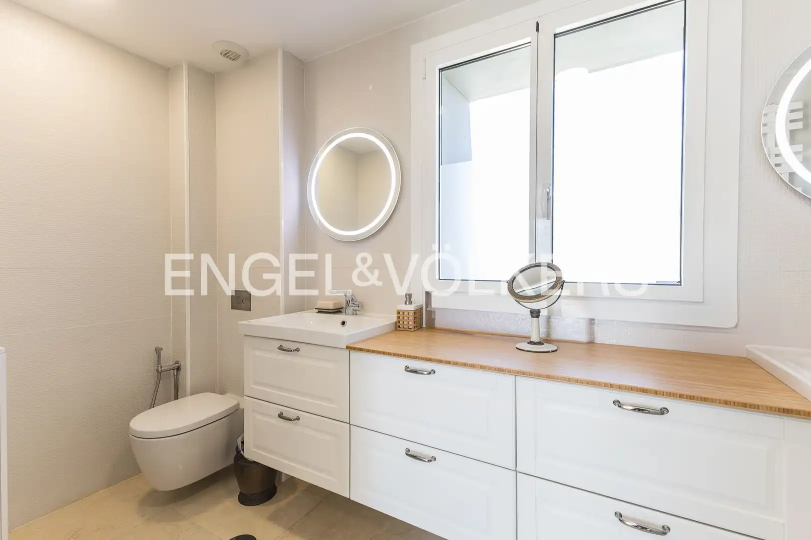Bathroom of Houses for sale in Castelldefels  with Heating, Private garden and Terrace