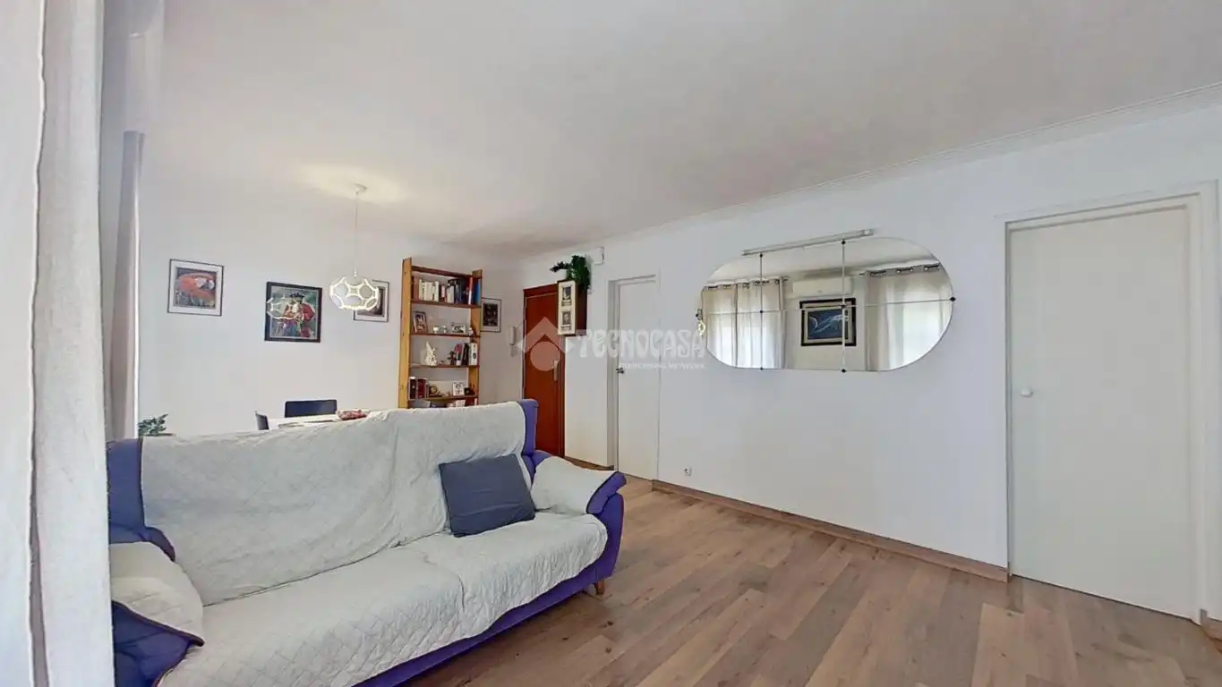 Sala de estar de Piso en venta en Cerdanyola del Vallès