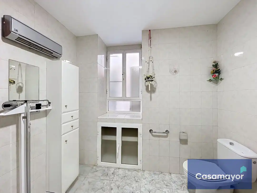 Baño de Piso en venta en Alicante / Alacant