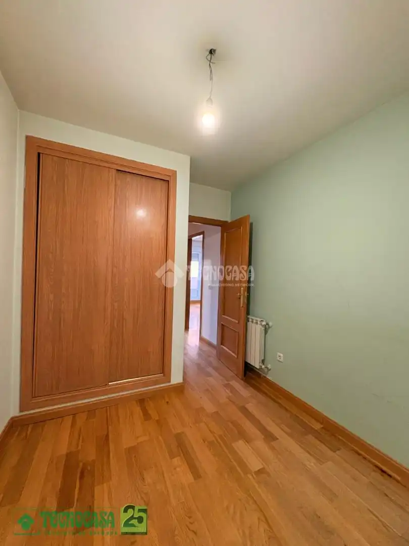 Flat for sale in Urbanización San Isidro