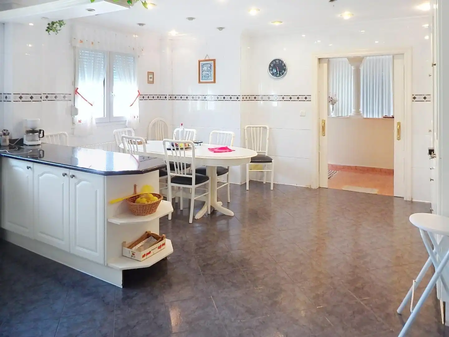 Cocina de Finca rústica en venta en Santander con Calefacción y Amueblado