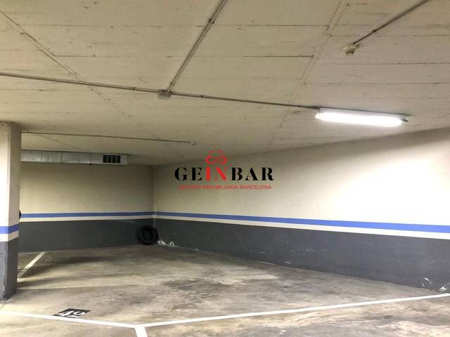 Garaje en Venta en  j. v. foix en Sarrià