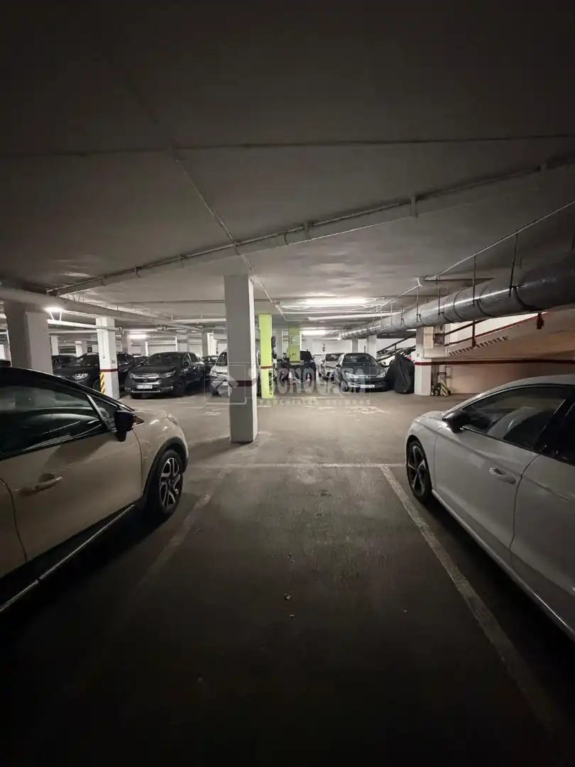 Einzelparkplatz zum Verkauf in Sant Andreu, imagen 9