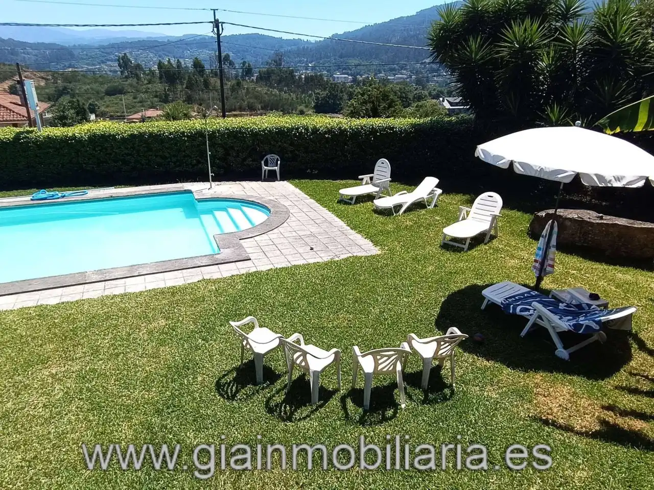 Piscina de Casa o chalet en venta en Mondariz con Calefacción, Jardín privado y Terraza