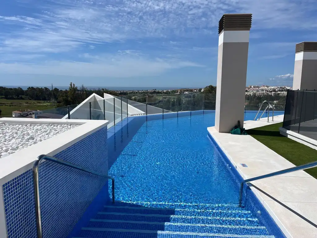 Dúplex amb piscina en venda a Nueva Andalucía, imagen 19