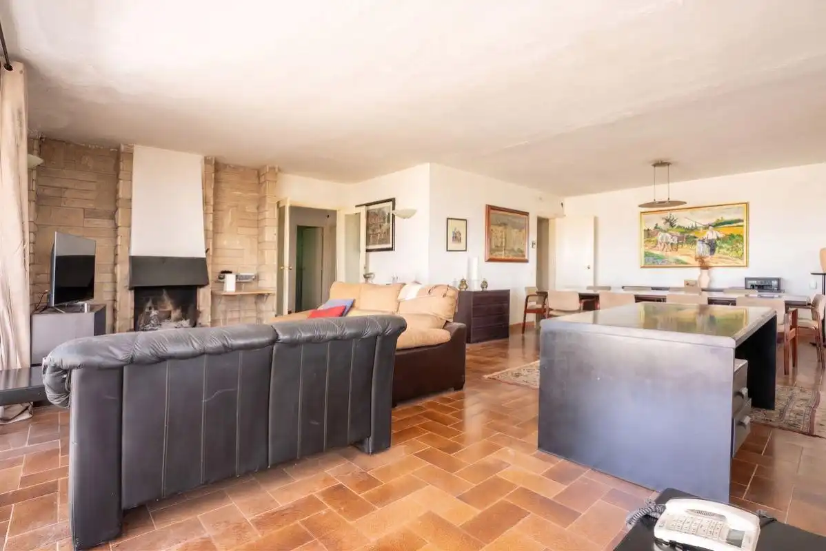 Casa con terraza en venta en Via Abadia de Poblet, imagen 7
