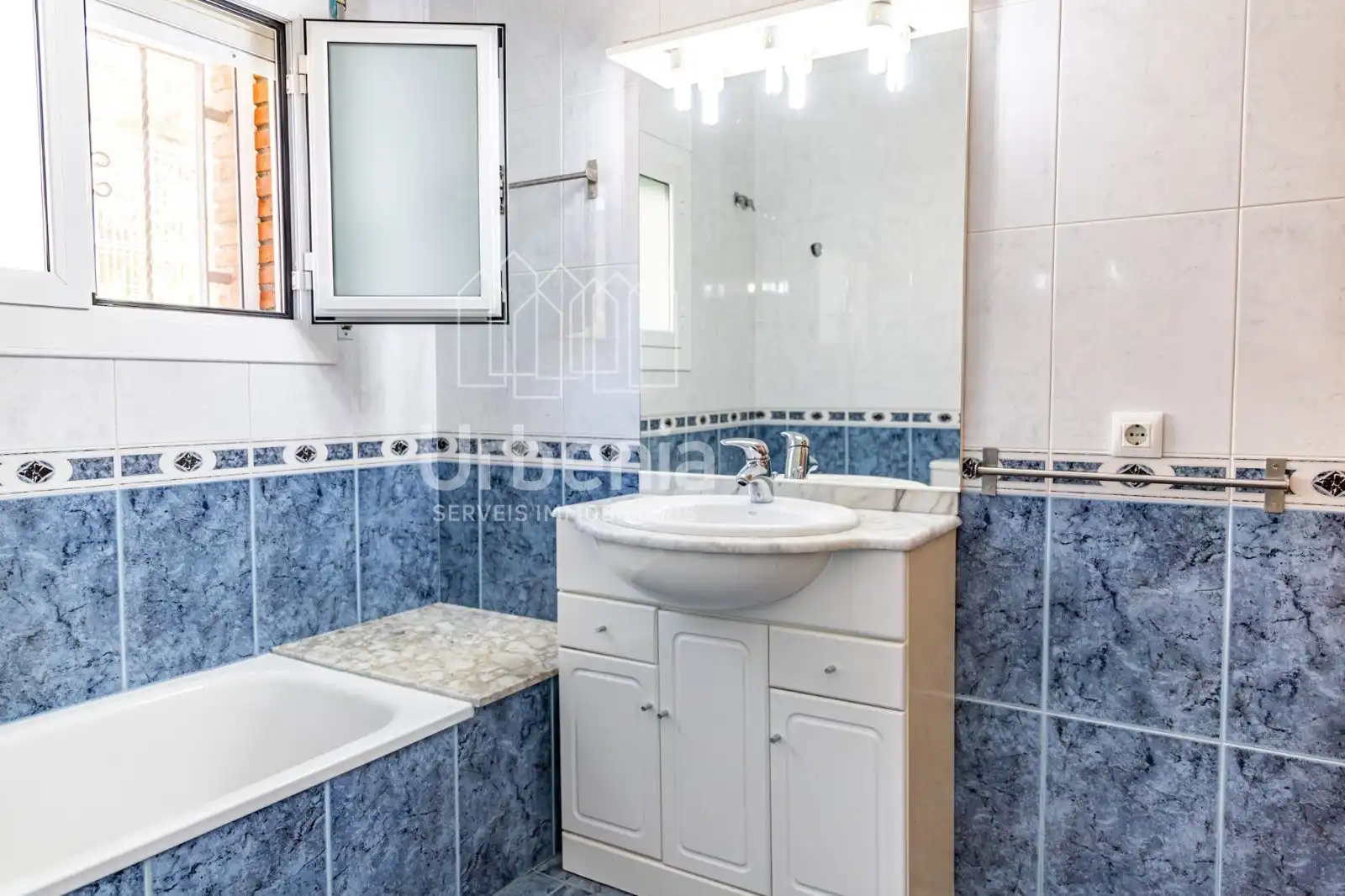 Badezimmer von Haus oder Chalet zum Verkauf in Argentona mit Privatgarten, Abstellraum und Schwimmbad