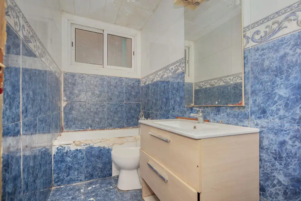 Piso en venta en C/ Llevant, La Mina