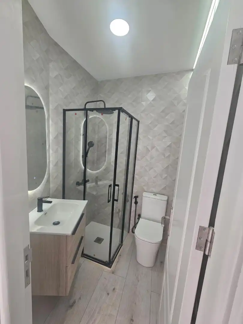 Bathroom of Flat for sale in Ingenio  with Parquet flooring, Terrace and Oven