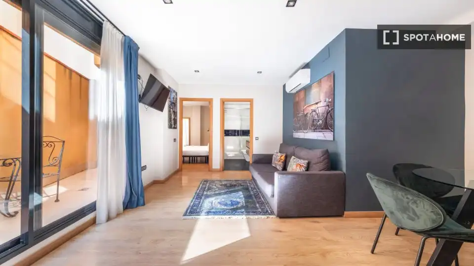 Flat to rent in Eixample, imagen 2