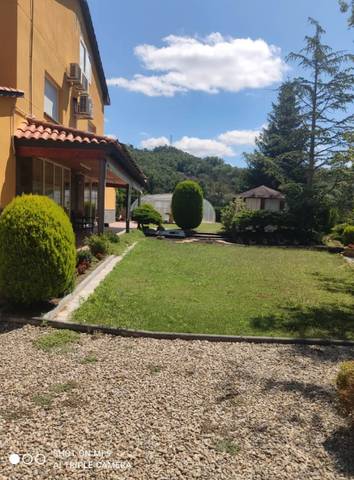 Casa-chalet en Venta en Carrer de la Riera en Sant Pere de Torelló