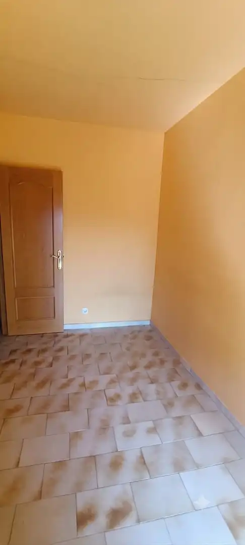 Dormitori de Casa o xalet en venda en Sant Celoni amb Calefacció, Terrassa i Forn