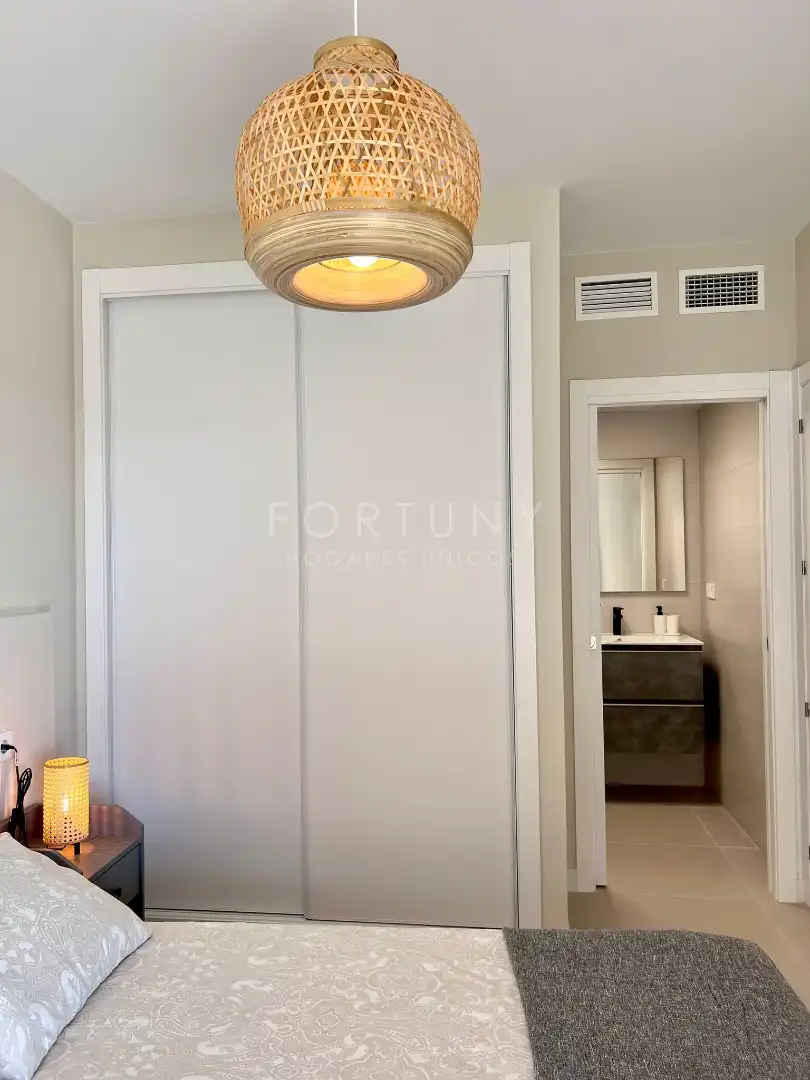 Flat with pool for sale in Calle Reino Unido 2, imagen 11