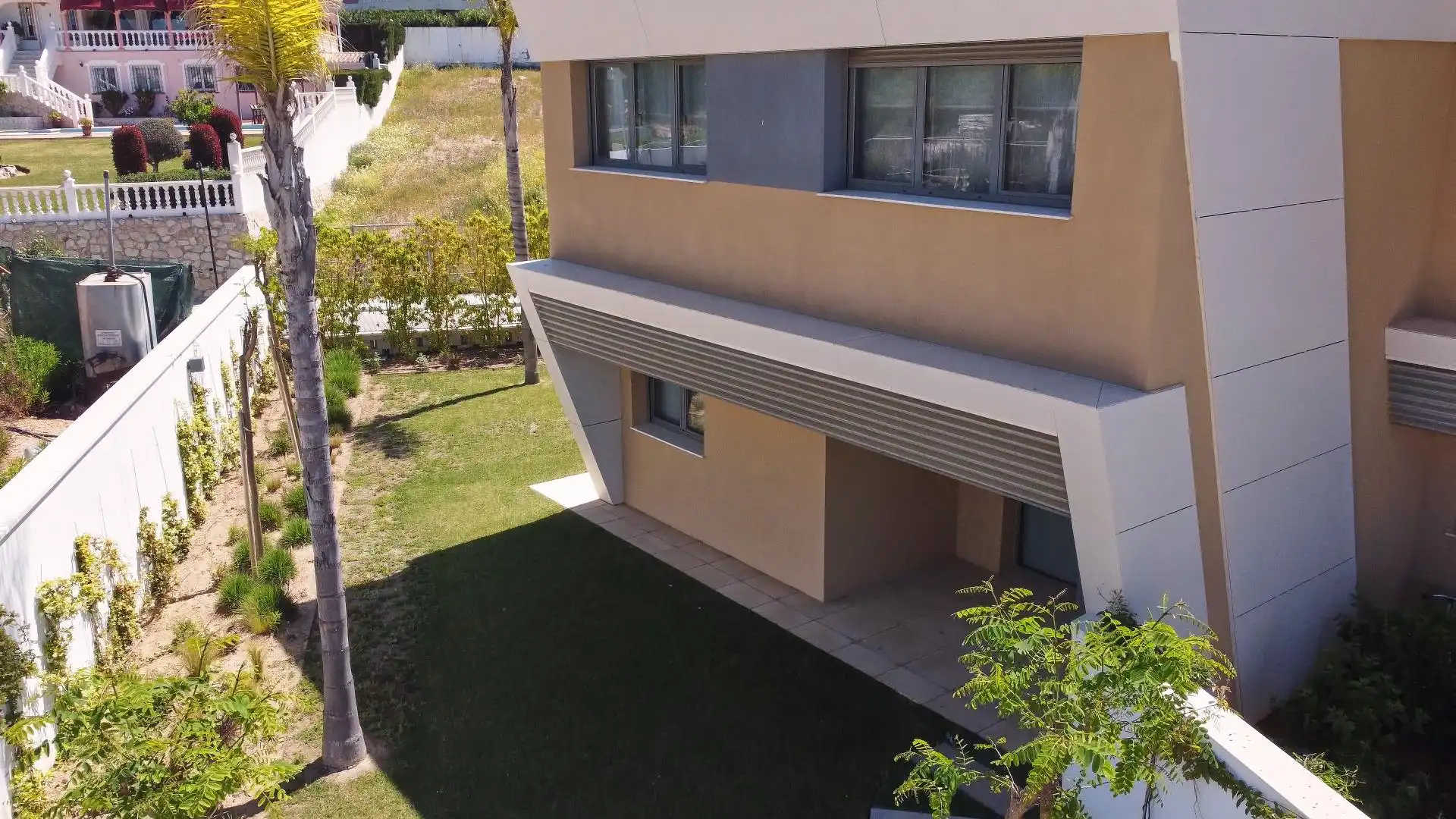 Casa adosada en venta en El Faro de Calaburra - Chaparral