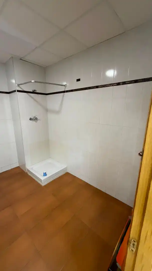 Baño de Local de alquiler en Valencia