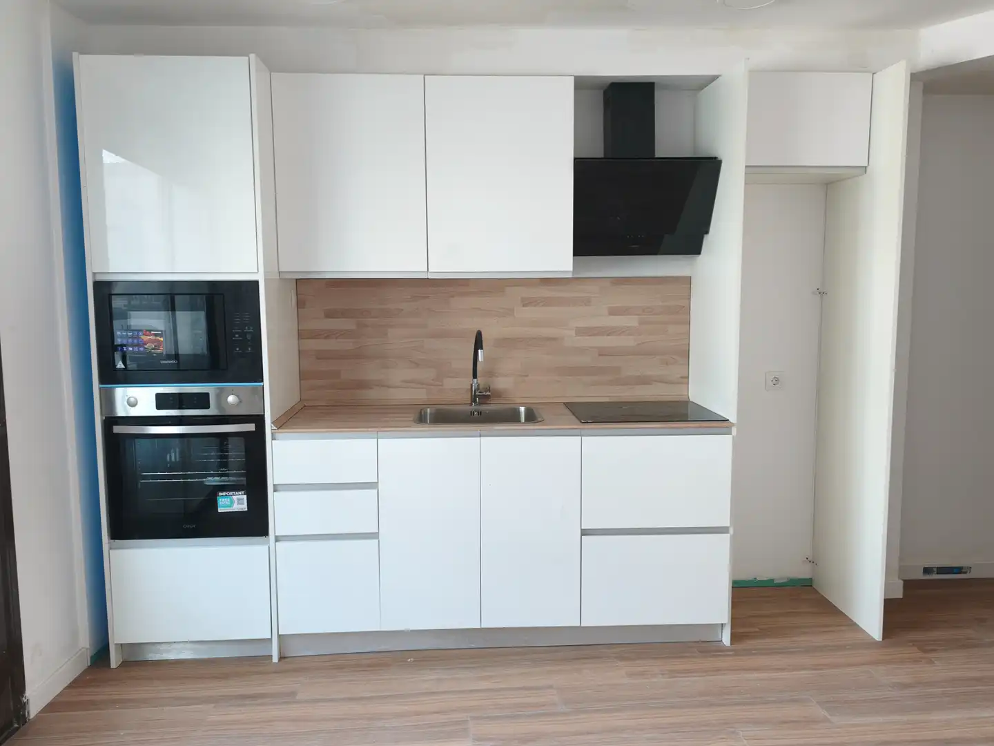 Flat with terrace for sale in Carretera dels Banys, imagen 13