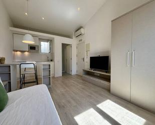 Bedroom of Study to rent in  Barcelona Capital  with Air Conditioner