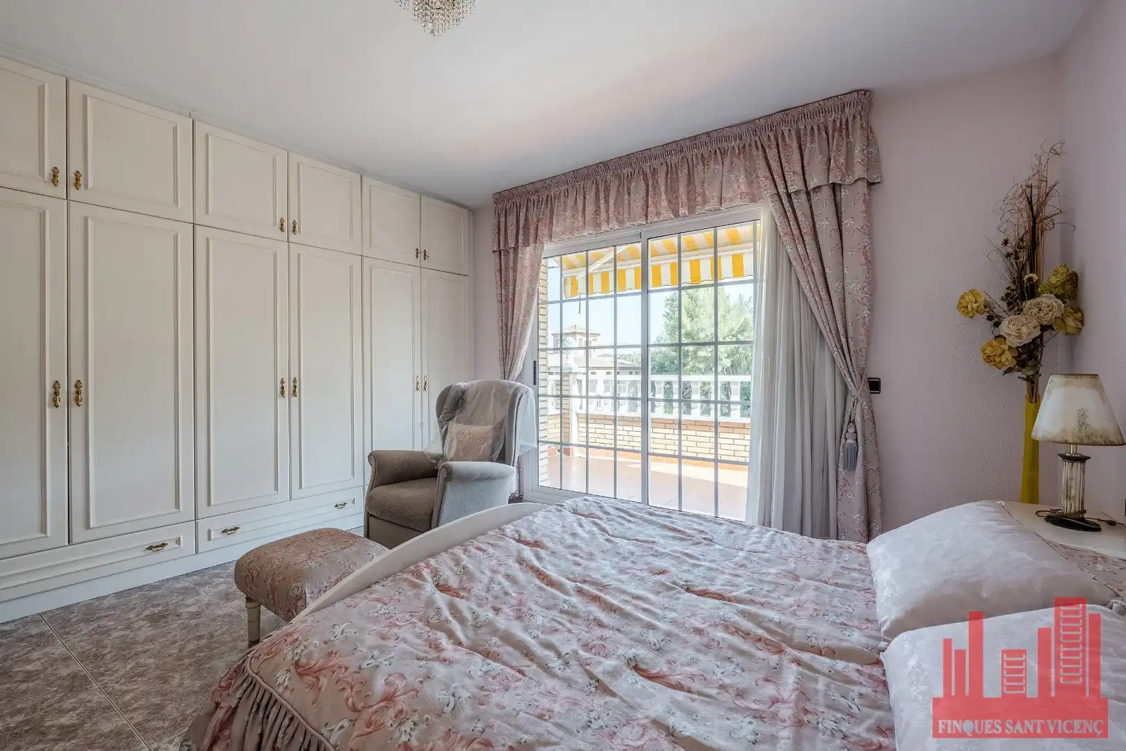 Habitación de Casa o chalet en venta en Sant Vicenç Dels Horts con Aire acondicionado, Calefacción y Terraza