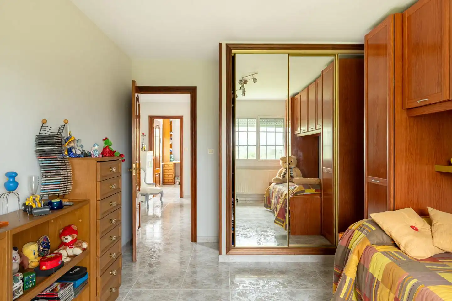 Bedroom of Houses for sale in Bergondo  with Heating, Private garden and Swimming Pool